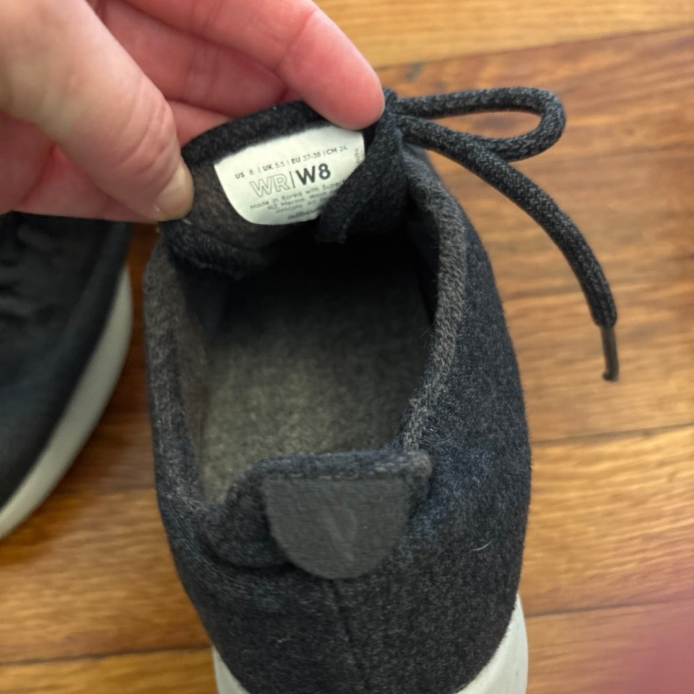 Allbirds Women Sneaker - Picture 2 of 4